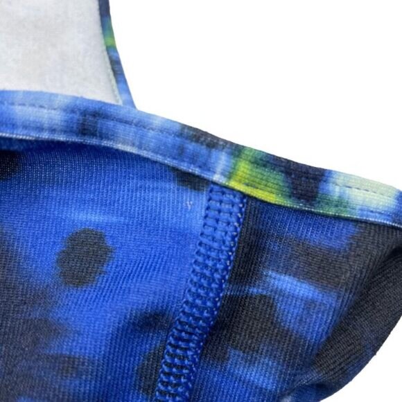 LULULEMON Cool Racerback Sz 6 Windy Blooms Saphire Blue Multi - Picture 7 of 7